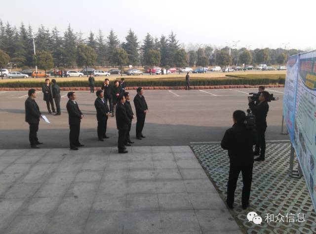 棗莊市政府李峰市長(zhǎng)來(lái)高新區(qū)孵化器調(diào)研